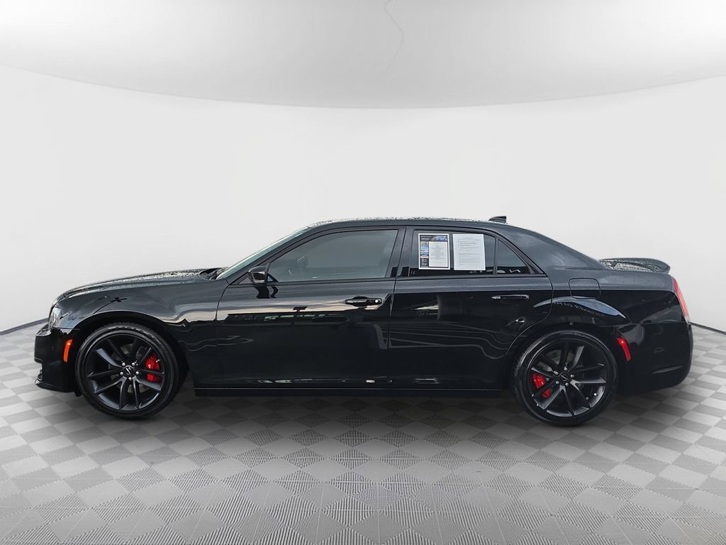 Used 2023 Chrysler 300 C RWD image 5