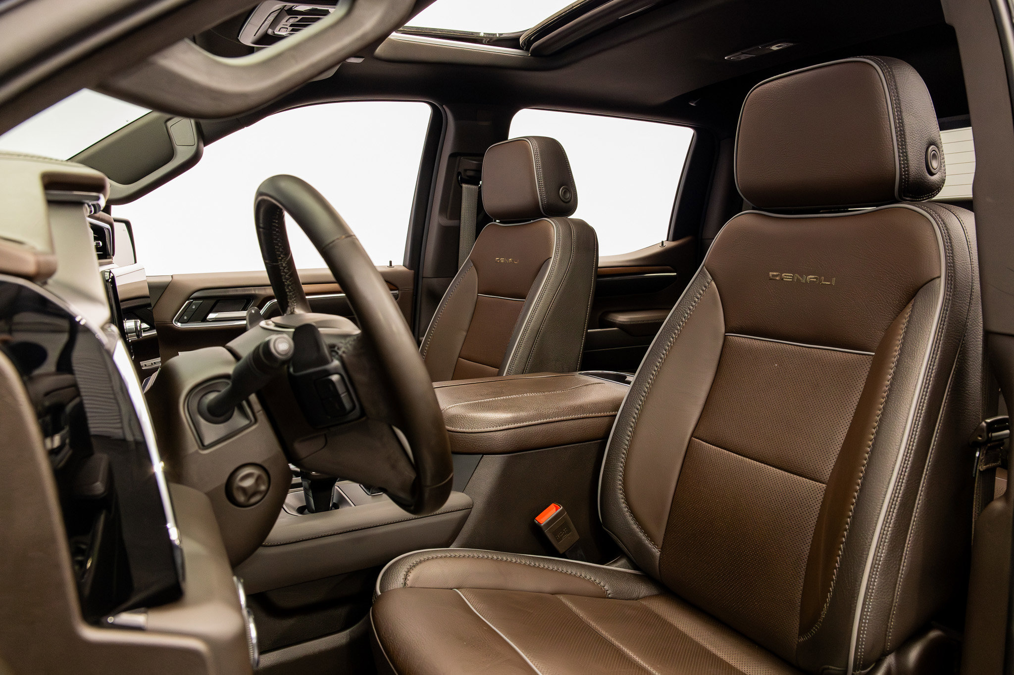 Used 2024 GMC Sierra 1500 Denali w/ Denali Reserve Package image 30