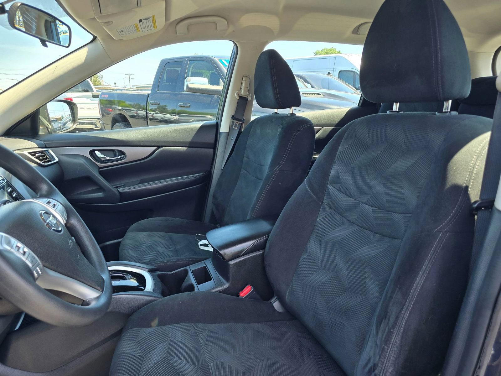 Used 2016 Nissan Rogue S FWD image 20