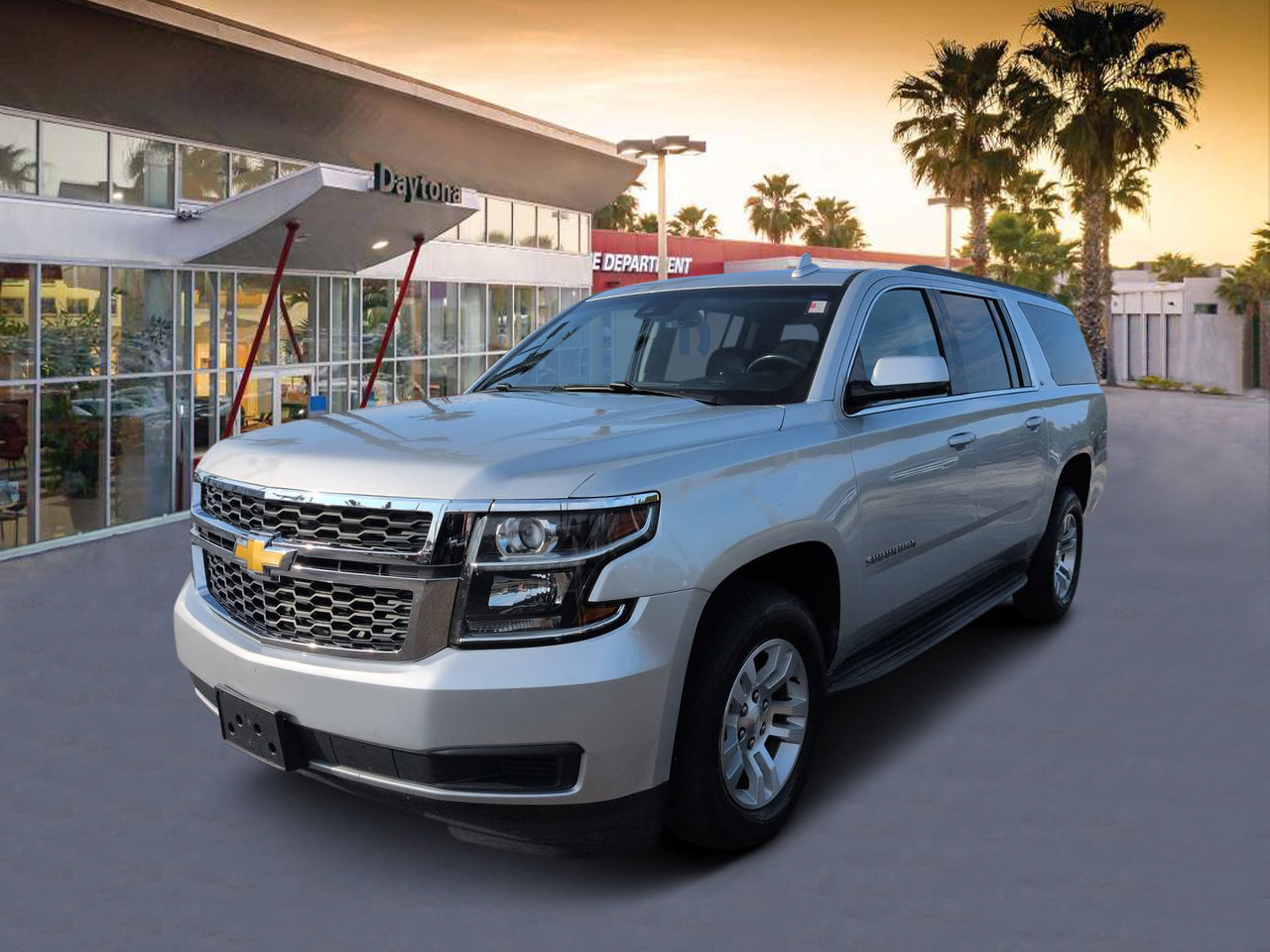 Used 2019 Chevrolet Suburban LT AWD/4WD image 7