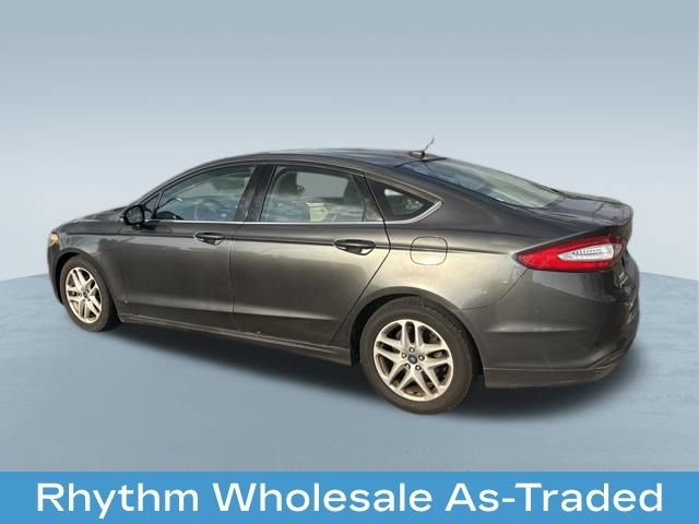 Used 2015 Ford Fusion SE FWD image 7