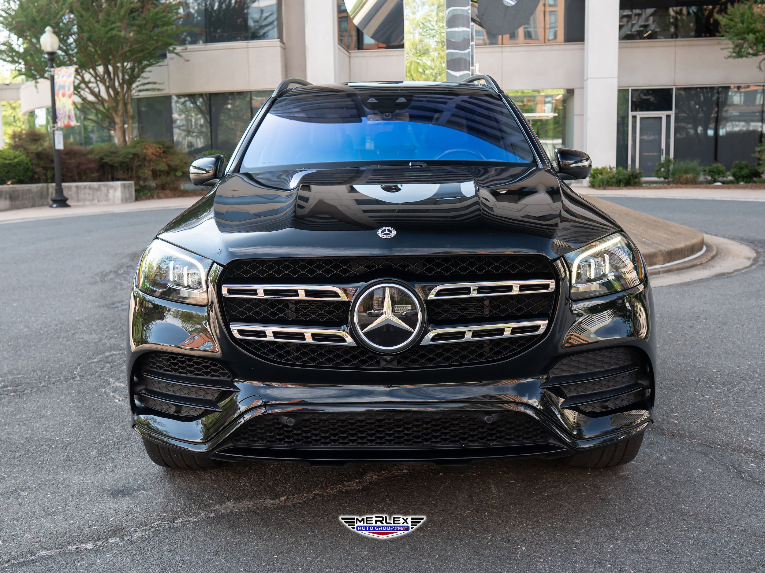 Used 2020 Mercedes-Benz GLS 580 4MATIC image 2