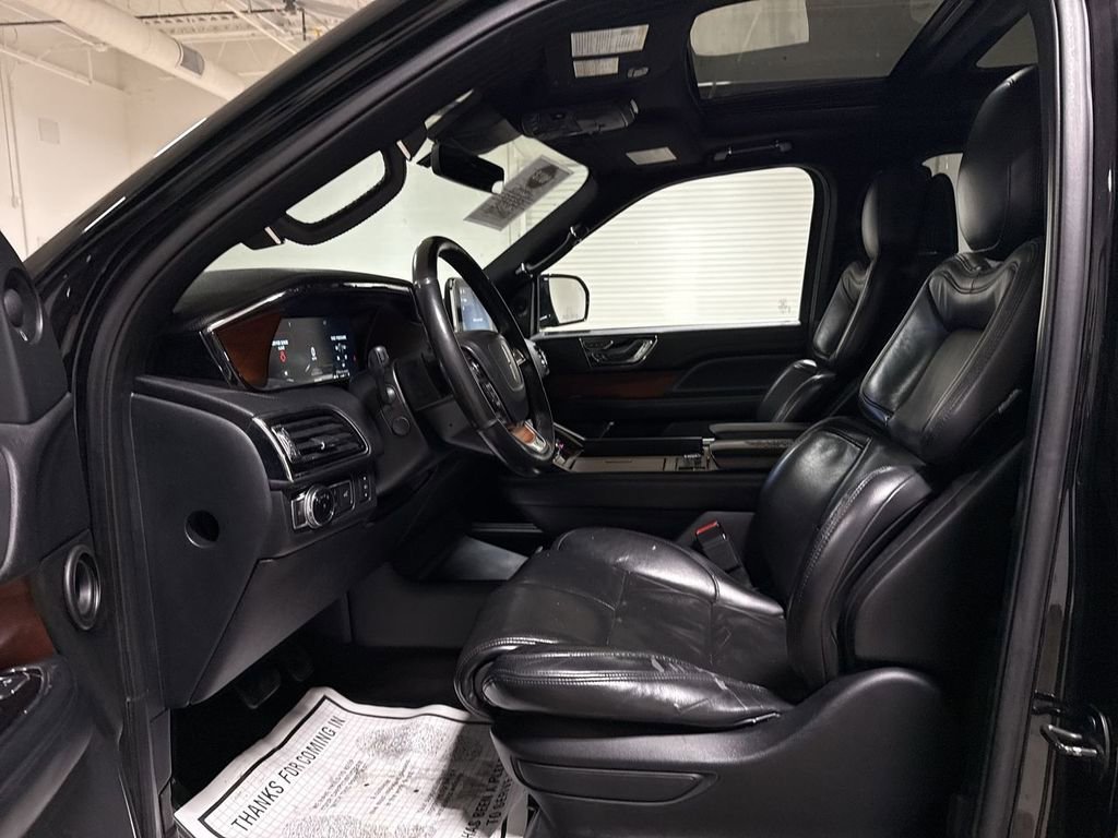 Used 2020 Lincoln Navigator L Reserve AWD/4WD image 20