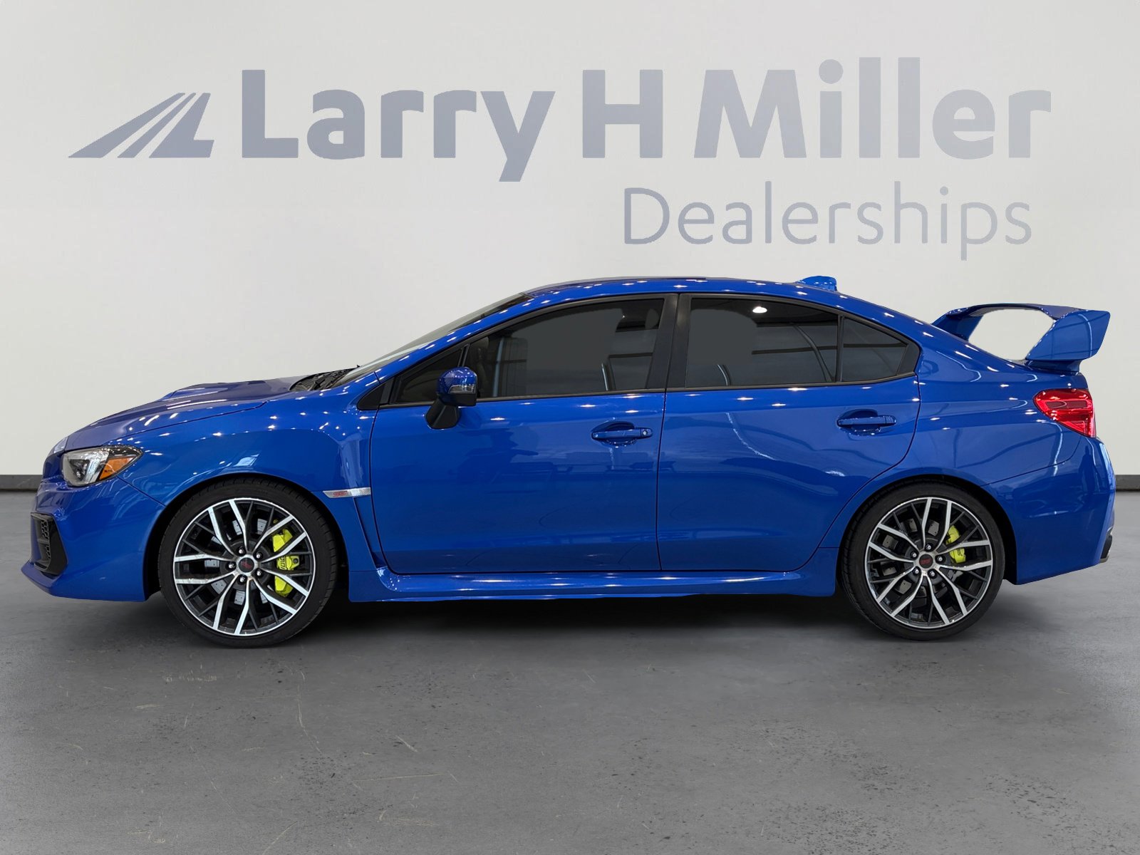Used 2020 Subaru WRX STI AWD/4WD image 2