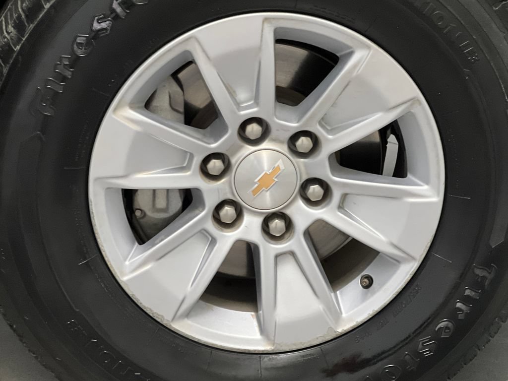 Used 2025 Chevrolet Silverado 1500 LT AWD/4WD image 68