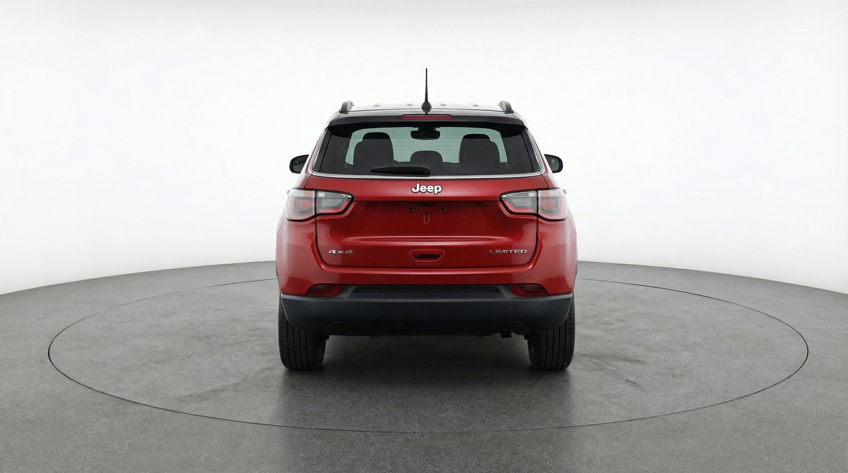 Used 2025 Jeep Compass Limited image 7