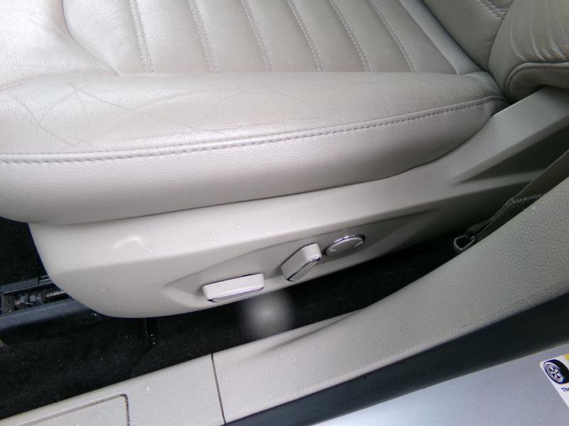 Used 2018 Ford Fusion Energi SE image 11