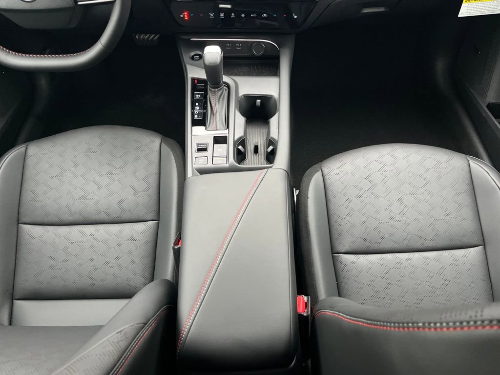 New 2026 Nissan Sentra SR w/ SR Premium Package FWD image 30