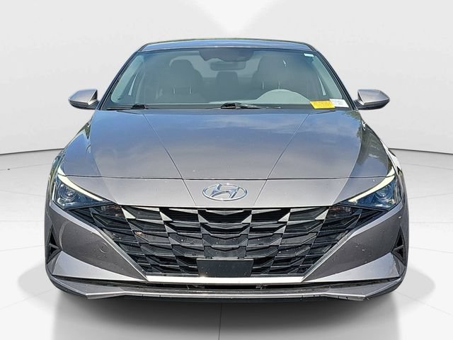 Used 2023 Hyundai Elantra SEL w/ Convenience Package FWD image 8