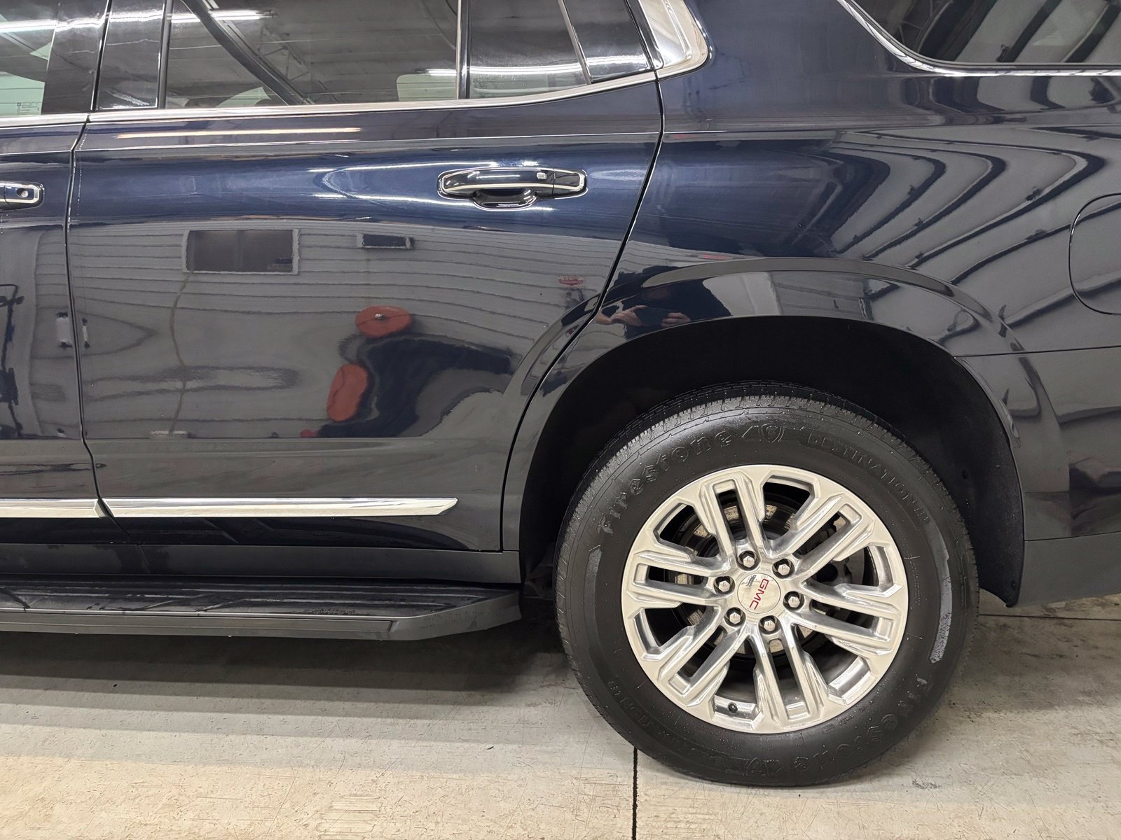 Used 2021 GMC Yukon SLT AWD/4WD image 6