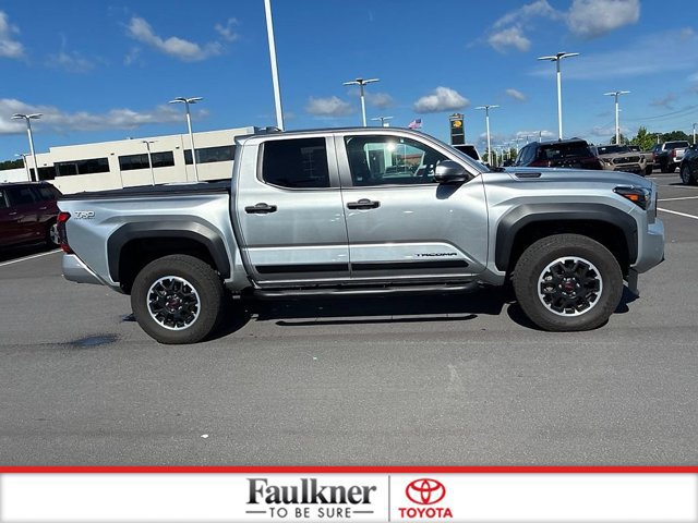 Certified 2024 Toyota Tacoma TRD Off-Road w/ TRD Off Road Premium Package AWD/4WD image 6