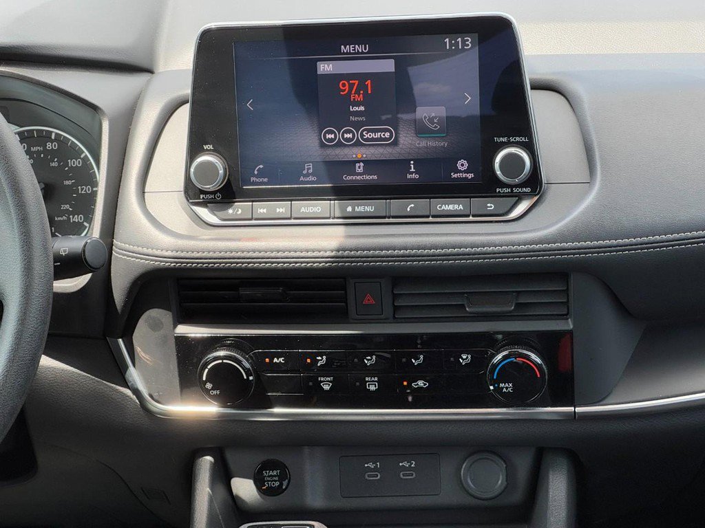 Used 2024 Nissan Rogue S FWD image 15