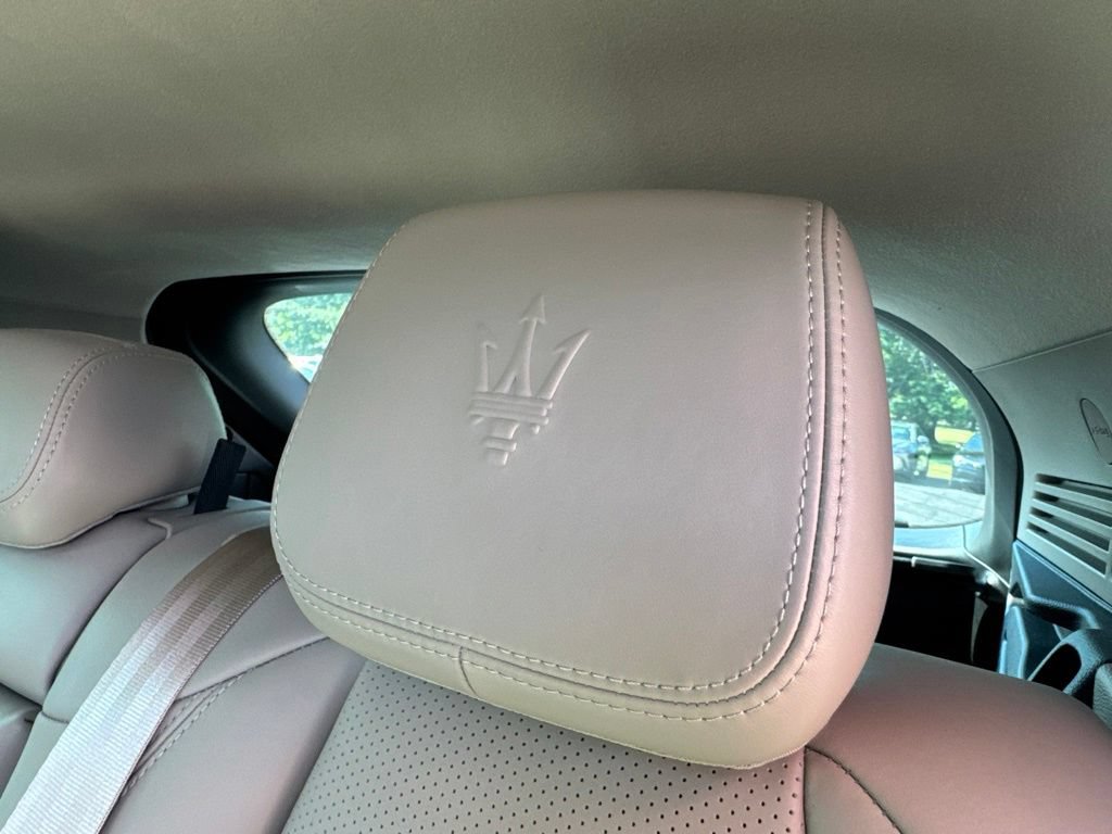 Used 2023 Maserati Grecale GT AWD/4WD image 54