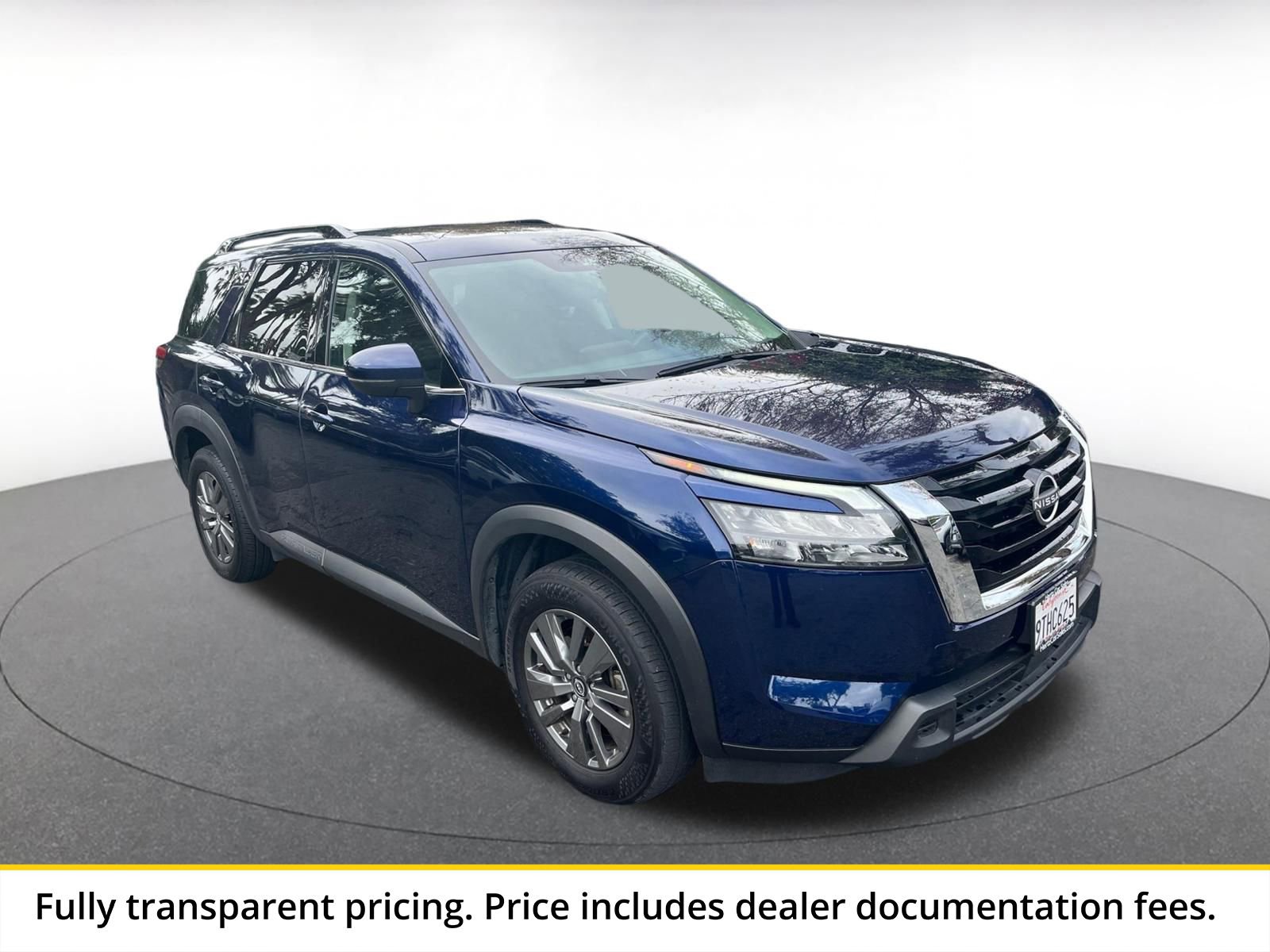 Used 2025 Nissan Pathfinder SV