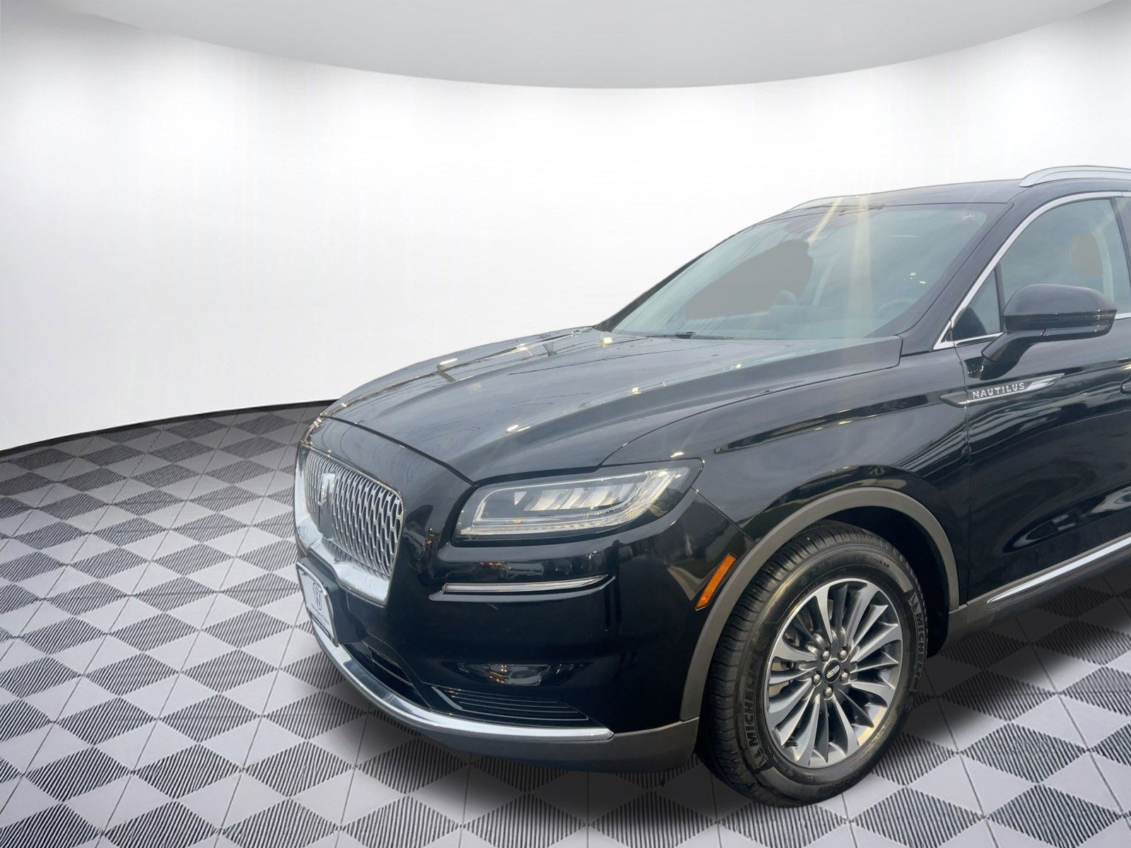 Used 2023 Lincoln Nautilus AWD w/ Premium Package image 20