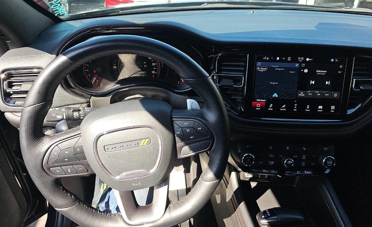Used 2025 Dodge Durango GT w/ Blacktop Package image 12