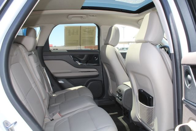 Used 2023 Lincoln Corsair FWD w/ Equipment Group 102A image 18