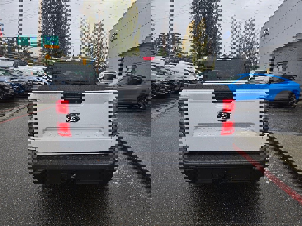 New 2025 Ford Maverick XLT w/ XLT Luxury Package image 6