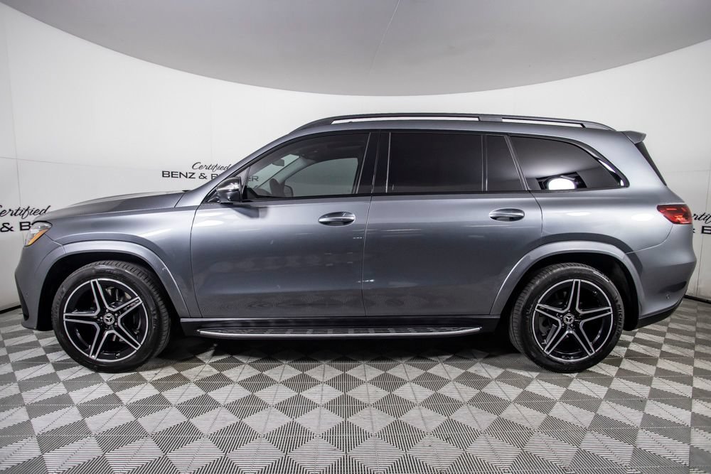 Used 2024 Mercedes-Benz GLS 450 4MATIC image 11