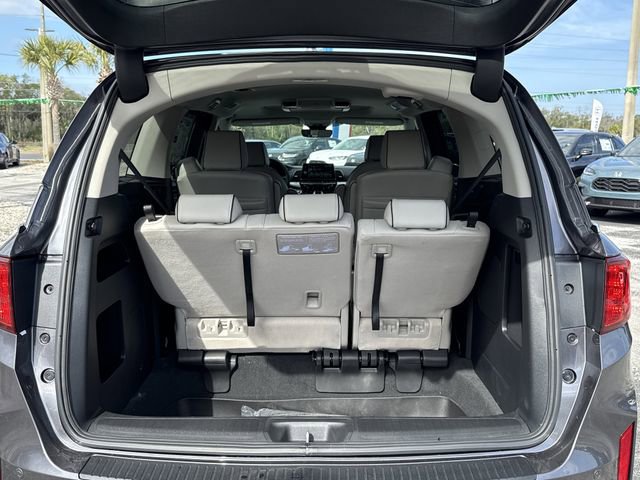 New 2026 Honda Odyssey Touring image 17