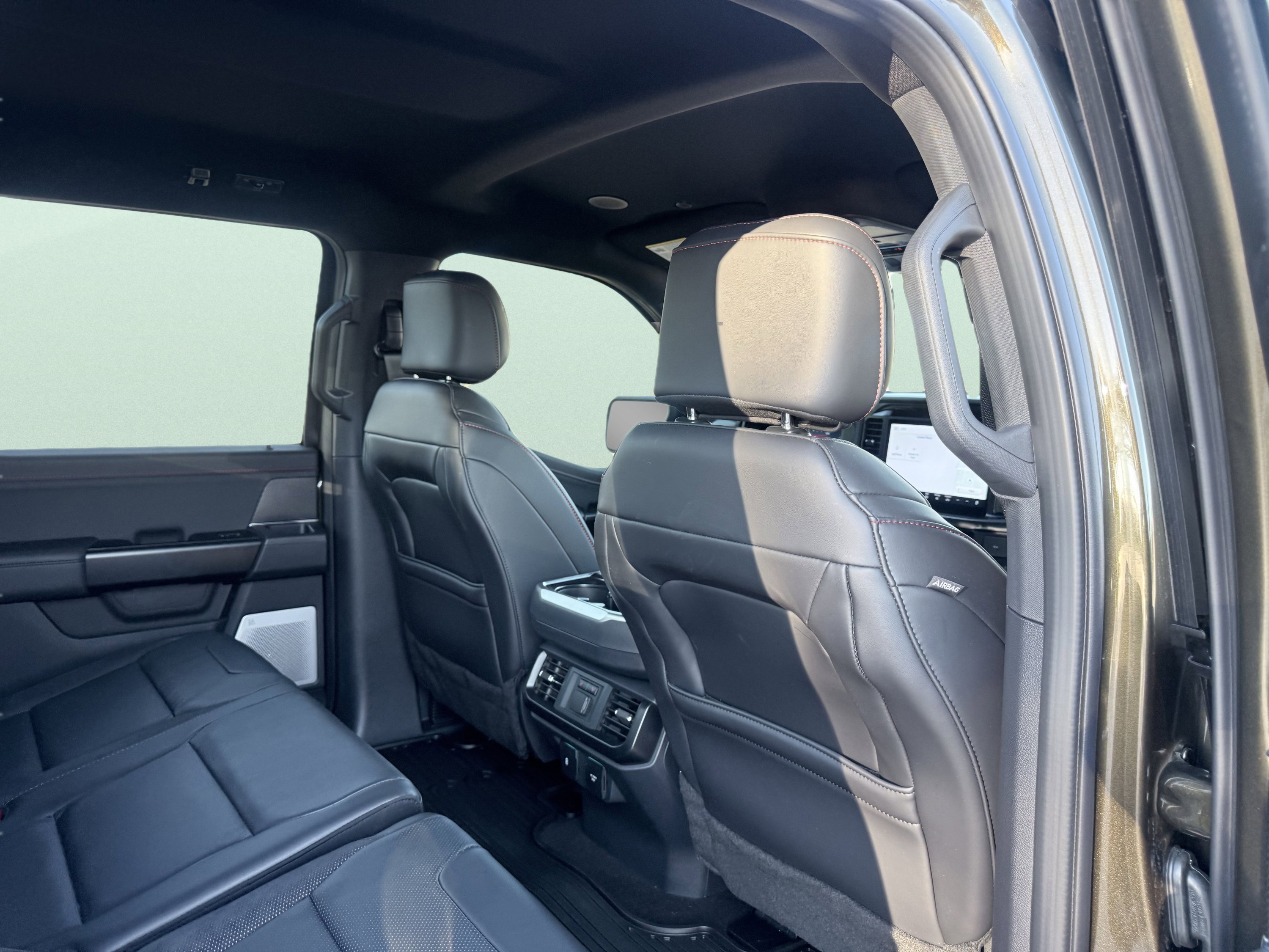 Used 2025 Ford F150 Raptor AWD/4WD image 51