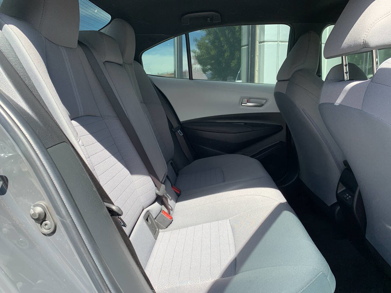 Used 2023 Toyota Corolla SE 4dr Sedan image 11