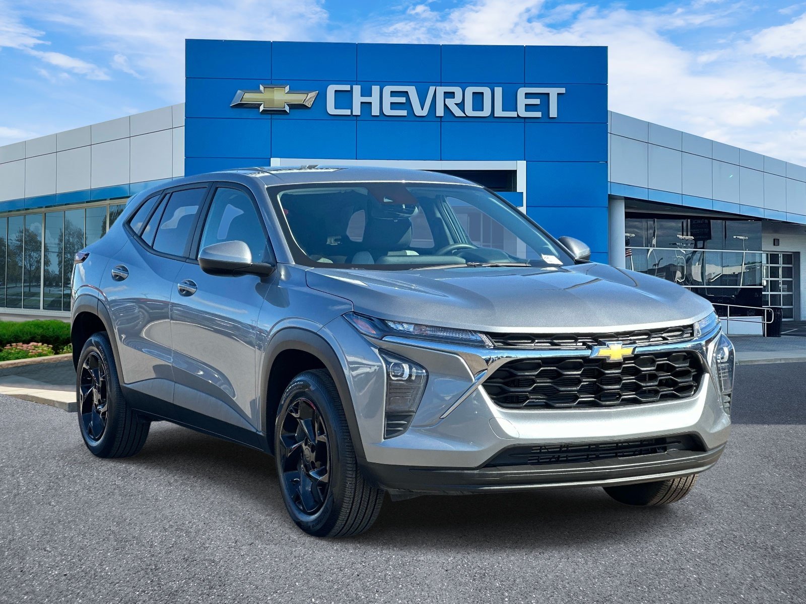 Used 2025 Chevrolet Trax LS w/ LS Convenience Package