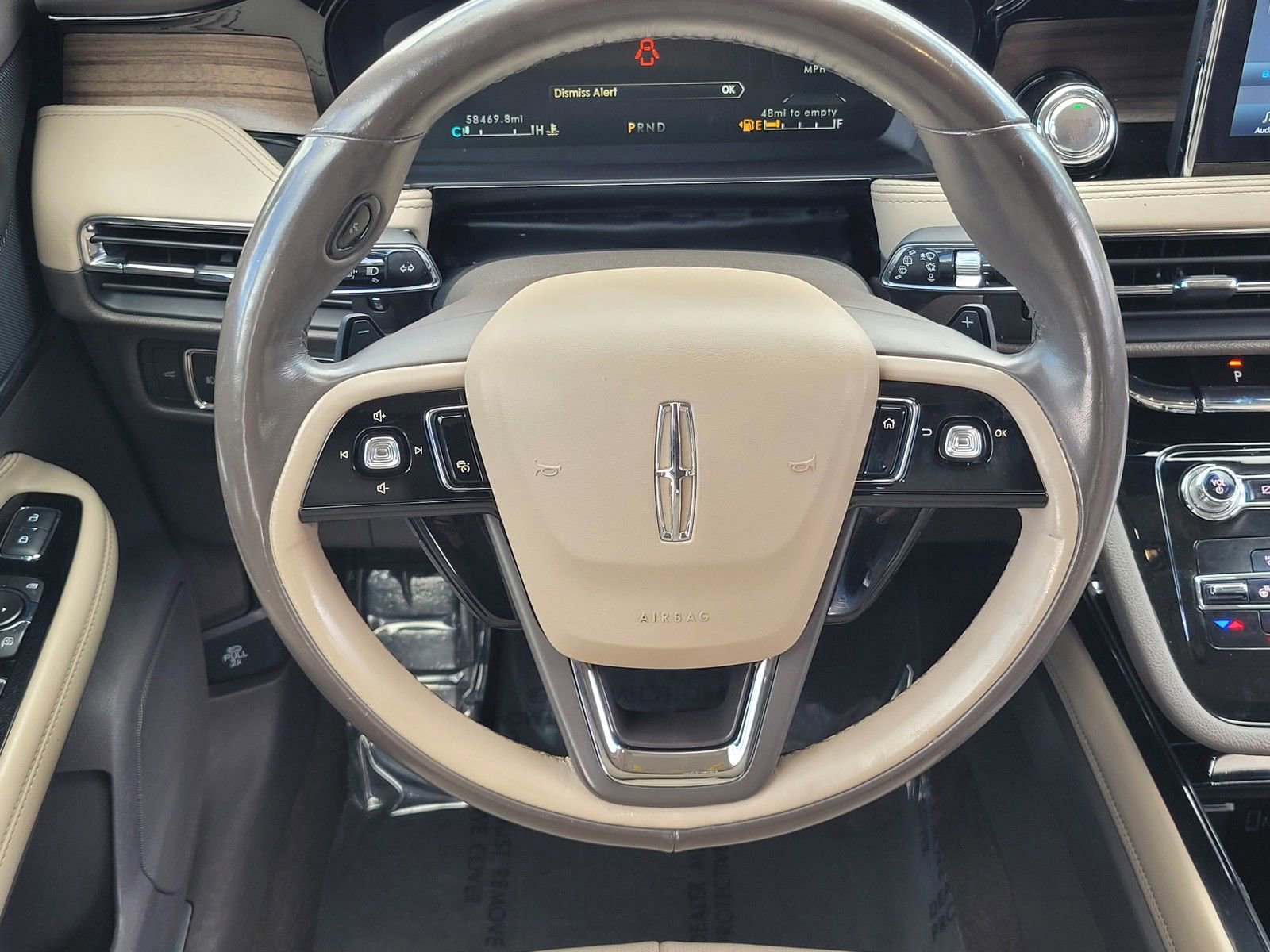 Used 2021 Lincoln Corsair Reserve w/ Equipment Group 201A image 12