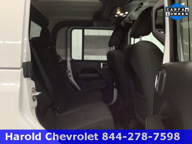 Used 2022 Jeep Gladiator Overland image 8