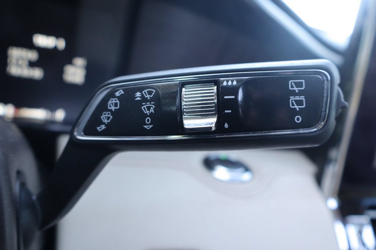 Used 2018 Lincoln Navigator Reserve w/ Technology Package AWD/4WD image 35