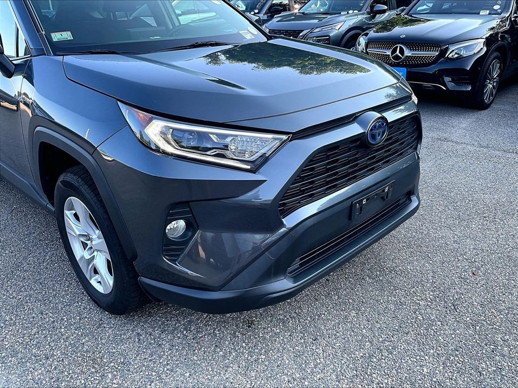 Used 2020 Toyota RAV4 XLE w/ Convenience Package AWD/4WD image 8