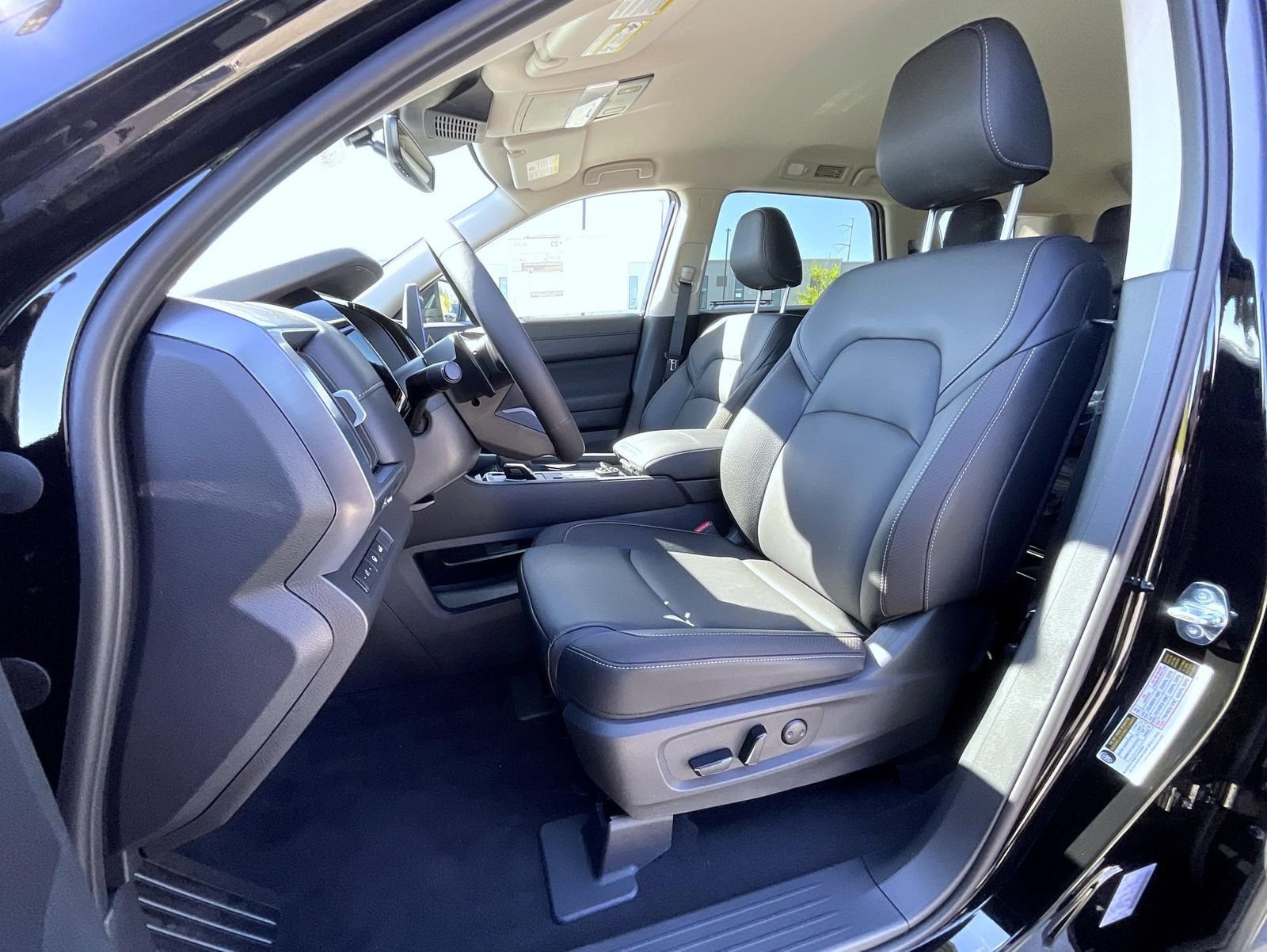 New 2026 Nissan Pathfinder SL AWD/4WD image 11