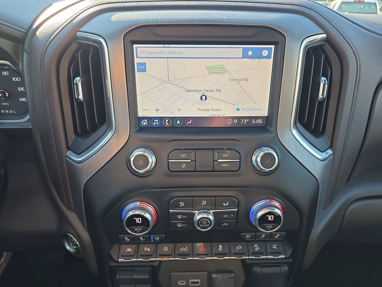 Used 2021 GMC Sierra 1500 Denali w/ Denali Ultimate Package AWD/4WD image 9