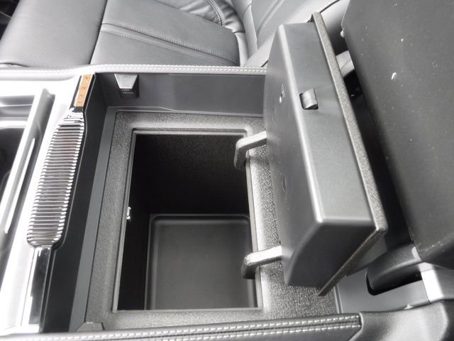 New 2026 Jeep Grand Wagoneer 4WD image 30