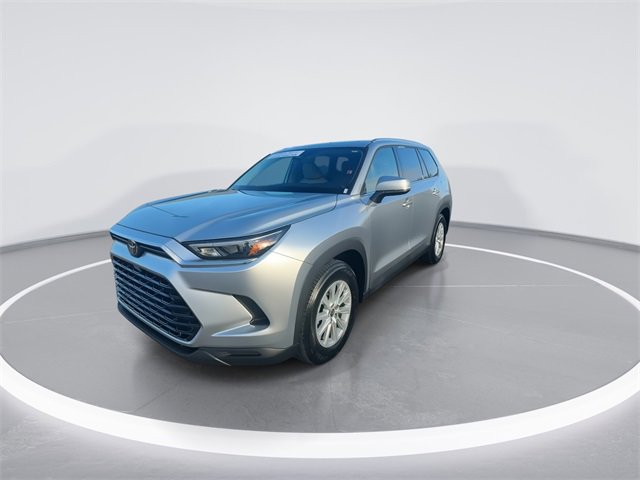 Used 2024 Toyota Grand Highlander XLE image 4