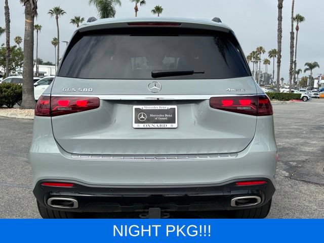Used 2025 Mercedes-Benz GLS 580 4MATIC image 4