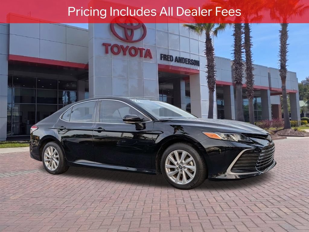 Used 2023 Toyota Camry LE w/ Convenience Package FWD image 1