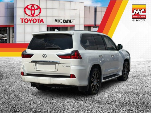 Used 2019 Lexus LX 570 4WD w/ Luxury Package image 5