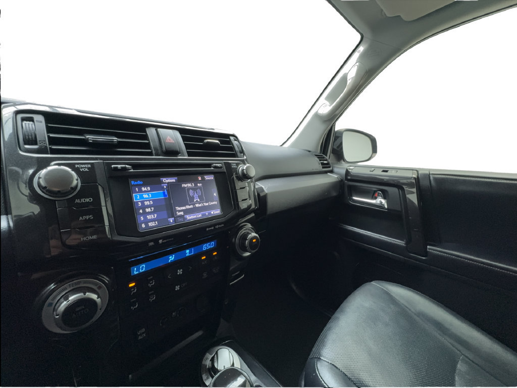 Used 2019 Toyota 4Runner Limited AWD/4WD image 48