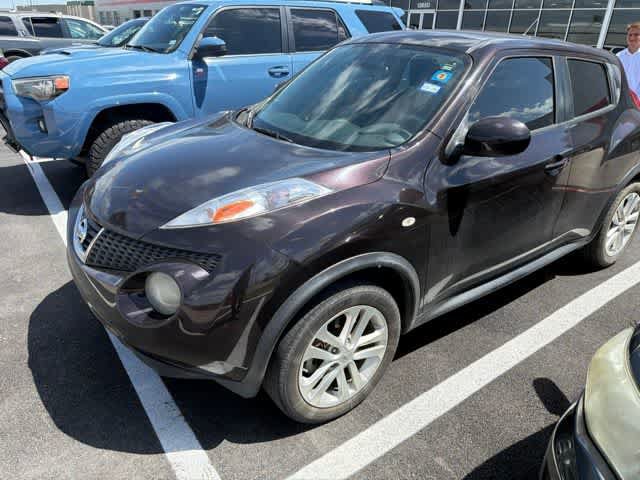 Used 2014 Nissan Juke S FWD image 1