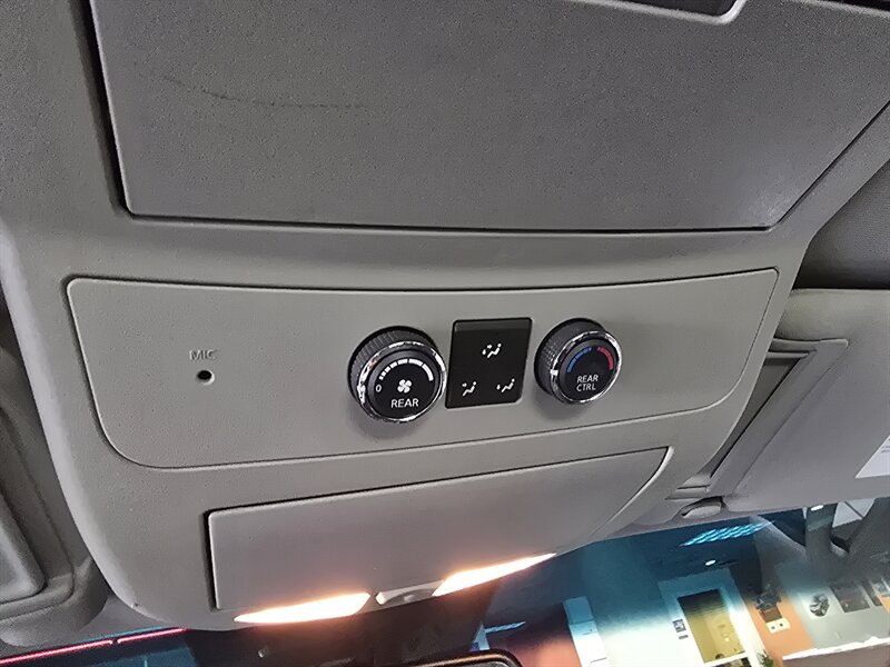 Used 2012 Nissan Armada SV AWD/4WD image 29