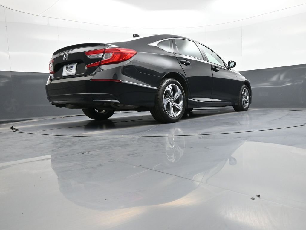 Used 2018 Honda Accord EX image 30