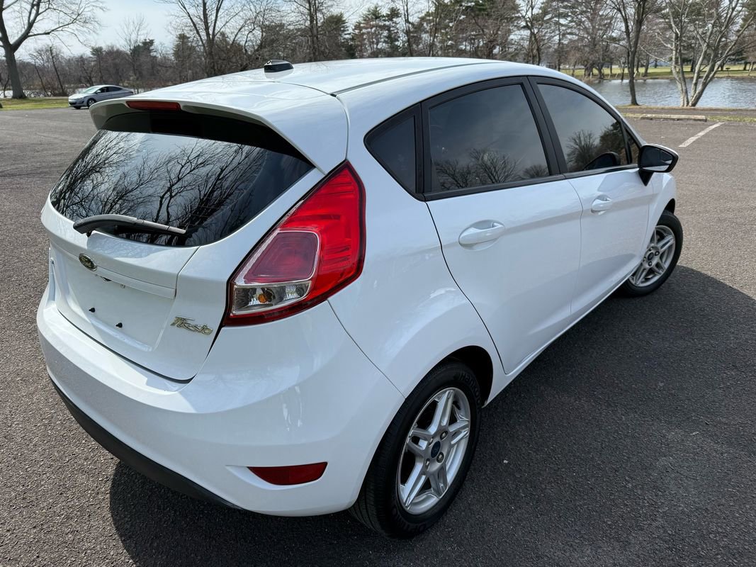 Used 2019 Ford Fiesta SE image 5
