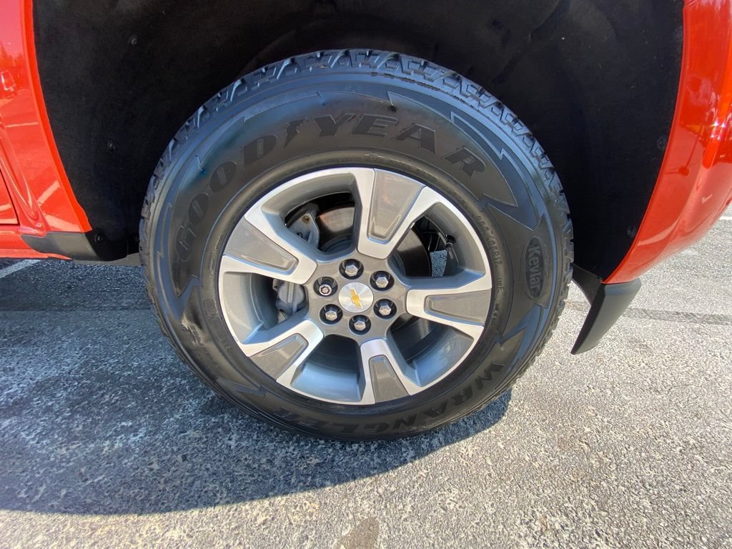 Used 2019 Chevrolet Colorado Z71 AWD/4WD image 29