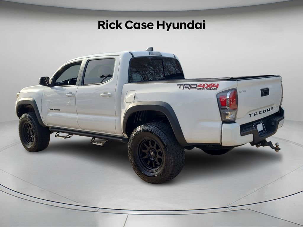 Used 2021 Toyota Tacoma TRD Off-Road image 8