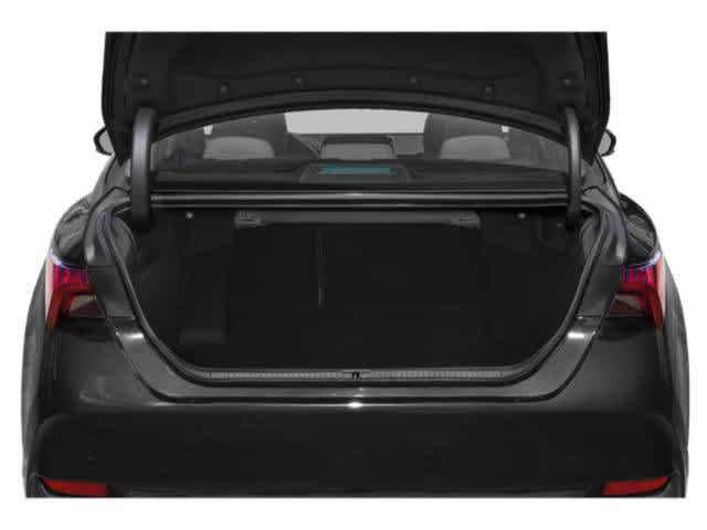 Used 2021 Toyota Avalon Limited w/ Advanced Safety Package FWD image 11