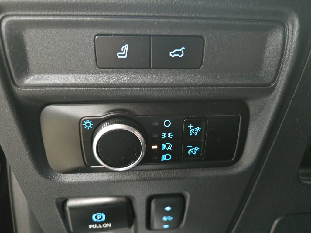 Used 2024 Ford Expedition Max XLT AWD/4WD image 29