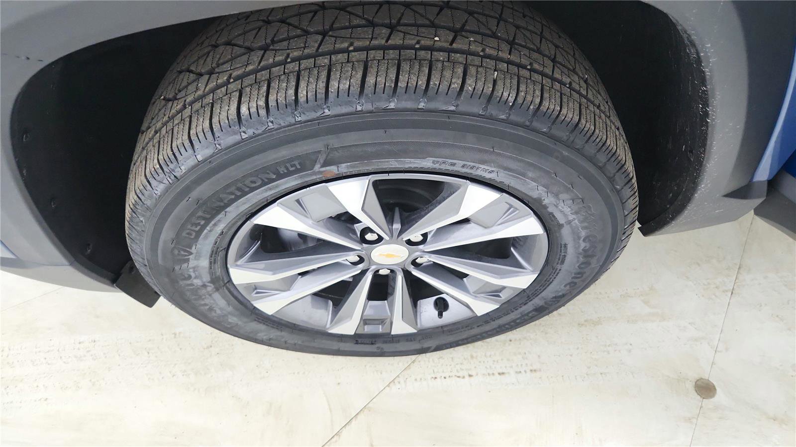 Used 2026 Chevrolet Equinox LT image 15