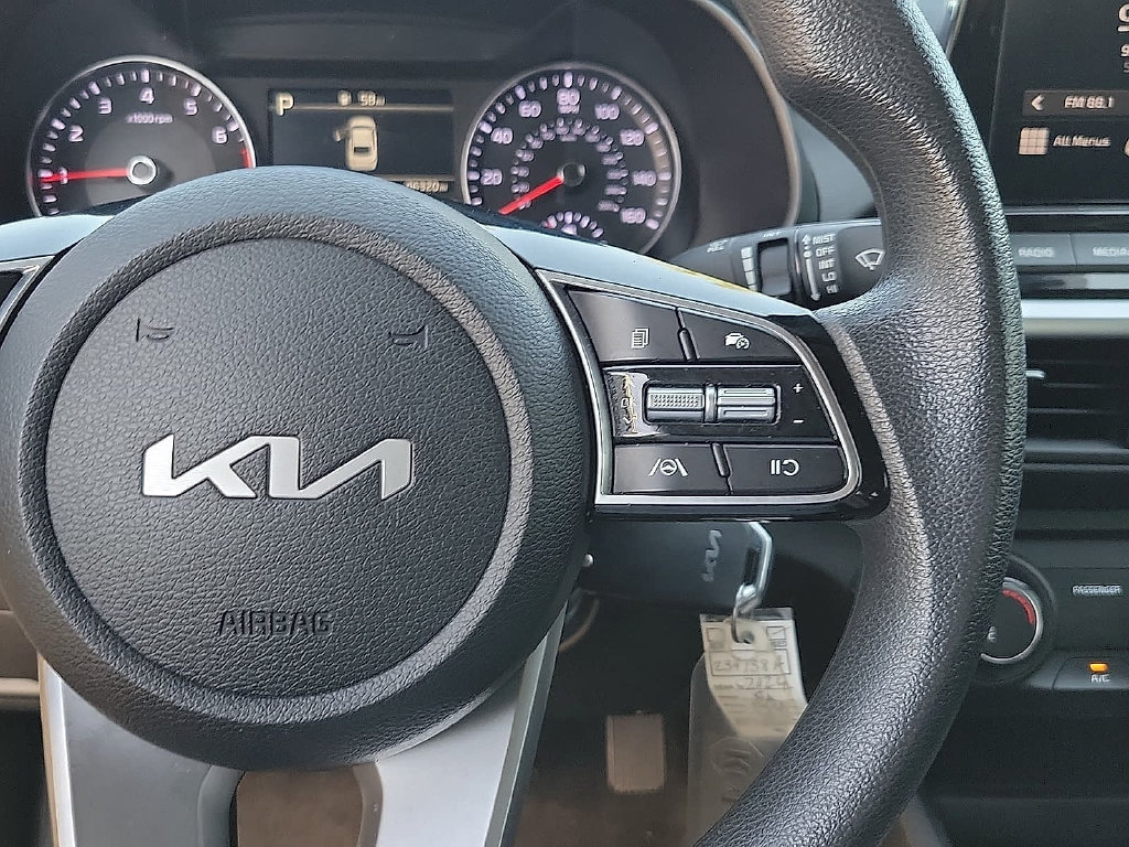 Used 2024 Kia Forte LXS FWD image 19
