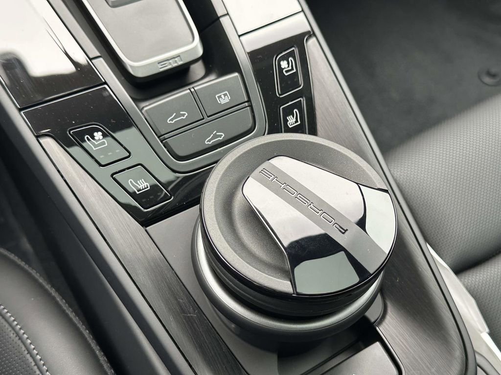 New 2026 Porsche 911 GTS image 30